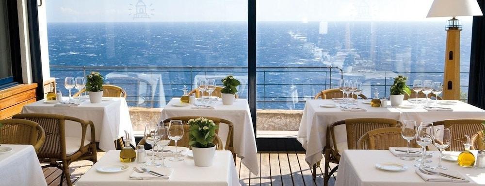 El Far Restaurant Hotel 4*